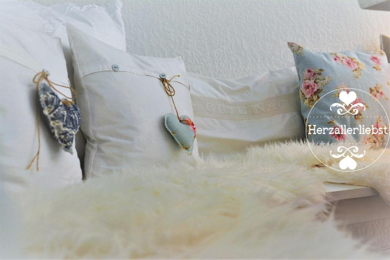 Ferienwohnung Herzallerliebst 바트라우터베르크 외부 사진
