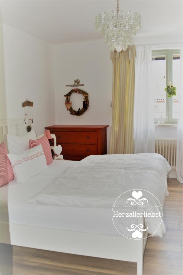 Ferienwohnung Herzallerliebst 바트라우터베르크 외부 사진